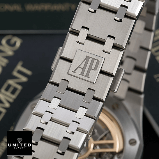 /anwatches_/Audemars-Piguet/Audemars-Piguet/Audemars-Piguet-Royal-Oak-15500ST-OO-1220ST-01-13.png