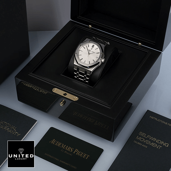 /anwatches_/Audemars-Piguet/Audemars-Piguet/Audemars-Piguet-Royal-Oak-15500ST-OO-1220ST-03-10.png