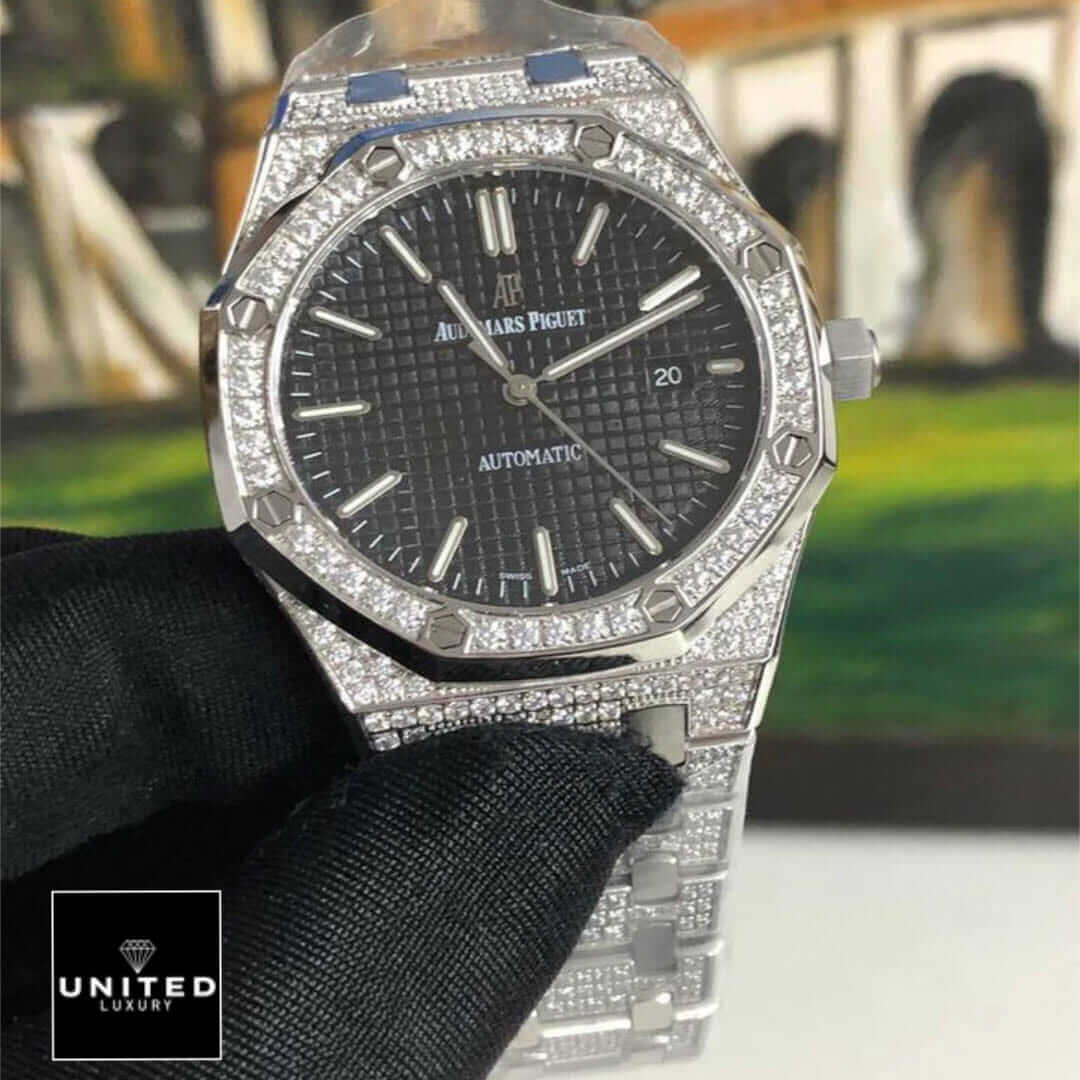 Audemars Piguet Royal Oak “Iced Out” A110BL72 Ultimate Clone Quality