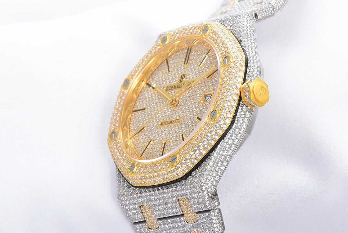 Audemars Piguet Royal Oak “Iced Out Yellow Gold” 15400SR.OO.1220SR.01 Premium Duplicate