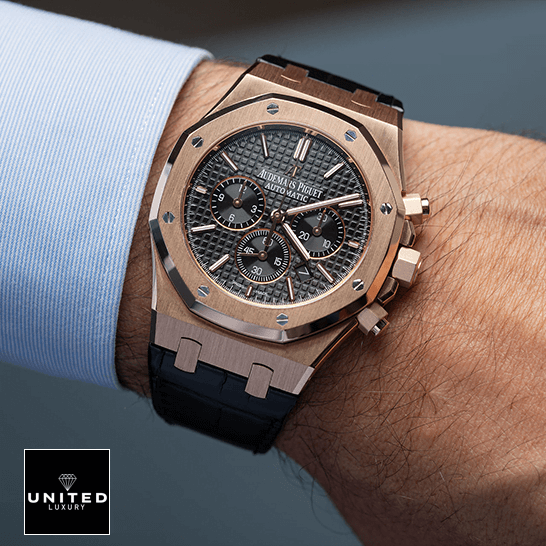 /anwatches_/Audemars-Piguet/Audemars-Piguet/Audemars-Piguet-Royal-Oak-Chronograph-26320OR-19.png