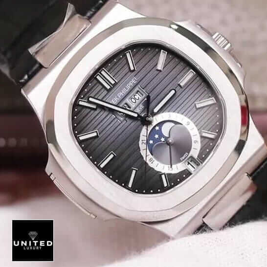 /anwatches_/Patek-Philippe/Patek-Philippe/Patek-Philippe-Annual-Calendar-Chronograph-5960P-5.jpg