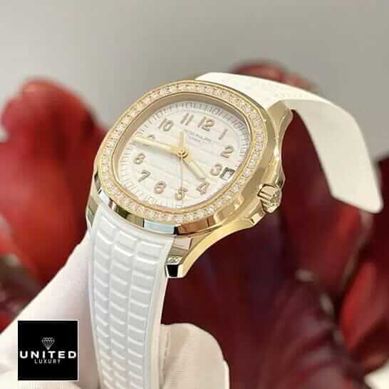 /anwatches_/Patek-Philippe/Patek-Philippe/Patek-Philippe-Aquanaut-Luce-5268-200R-012-8220-10.jpg