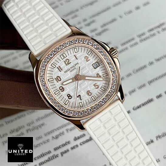 /anwatches_/Patek-Philippe/Patek-Philippe/Patek-Philippe-Aquanaut-Luce-5268-200R-012-8220-5.jpg
