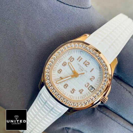 /anwatches_/Patek-Philippe/Patek-Philippe/Patek-Philippe-Aquanaut-Luce-5268-200R-012-8220-7.jpg