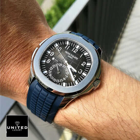 /anwatches_/Patek-Philippe/Patek-Philippe/Patek-Philippe-Aquanaut-Travel-Time-5164A-001-7.jpg