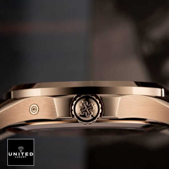 /anwatches_/Patek-Philippe/Patek-Philippe/Patek-Philippe-Aquanaut-Travel-Time-8220-GMT-8221-5.jpg