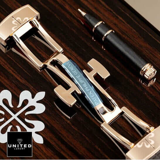 /anwatches_/Patek-Philippe/Patek-Philippe/Patek-Philippe-Aquanaut-Travel-Time-8220-GMT-8221-7.jpg