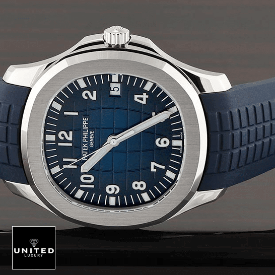 /anwatches_/Patek-Philippe/Patek-Philippe/Patek-Philippe-Aquanaut-White-Gold-Blue-Dial-14.png