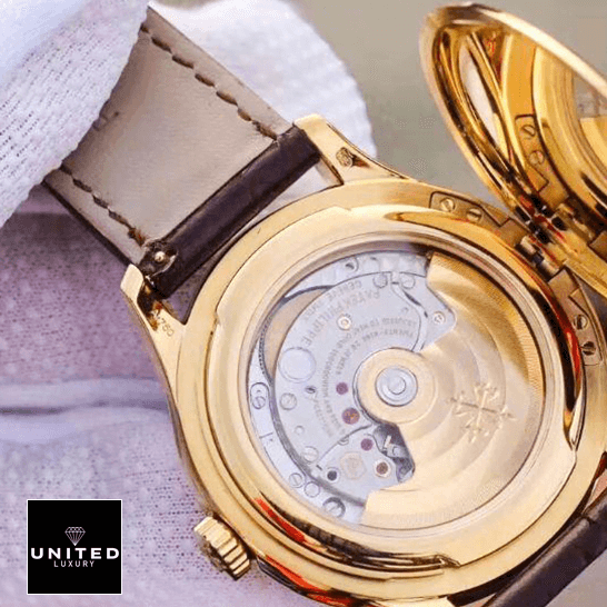 /anwatches_/Patek-Philippe/Patek-Philippe/Patek-Philippe-Calatrava-5227J-001-8220-Officer-6.png