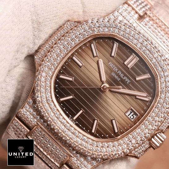 /anwatches_/Patek-Philippe/Patek-Philippe/Patek-Philippe-Nautilus-5711-8220-Iced-Out-10.png