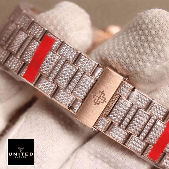 /anwatches_/Patek-Philippe/Patek-Philippe/Patek-Philippe-Nautilus-5711-8220-Iced-Out-9.png