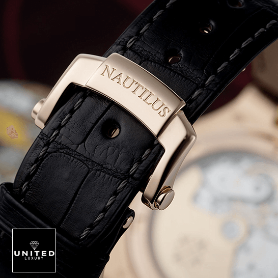 /anwatches_/Patek-Philippe/Patek-Philippe/Patek-Philippe-Nautilus-5711-R-001-8220-Rose-Gold-5.png