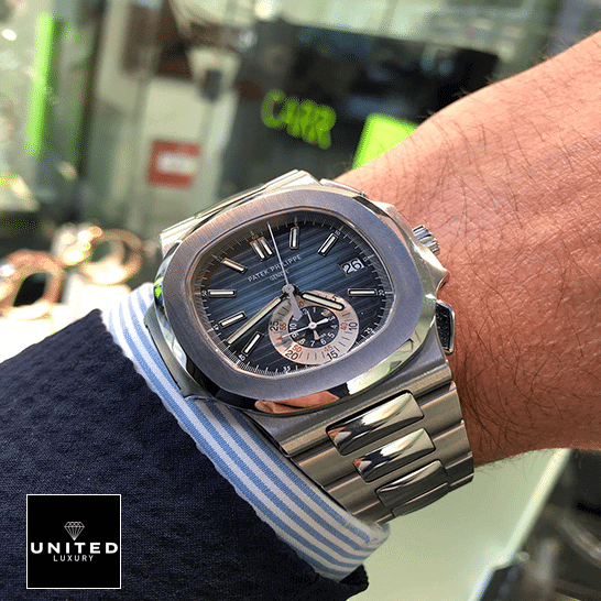 /anwatches_/Patek-Philippe/Patek-Philippe/Patek-Philippe-Nautilus-5980-1A-001-8220-Blue-8.png