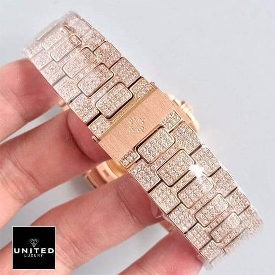 /anwatches_/Patek-Philippe/Patek-Philippe/Patek-Philippe-Nautilus-8220-Iced-Out-8221-5719-18.jpg