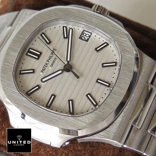 /anwatches_/Patek-Philippe/Patek-Philippe/Patek-Philippe-Nautilus-Stainless-Steel-White-11.png