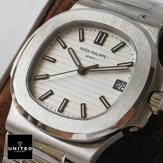/anwatches_/Patek-Philippe/Patek-Philippe/Patek-Philippe-Nautilus-Stainless-Steel-White-6.png