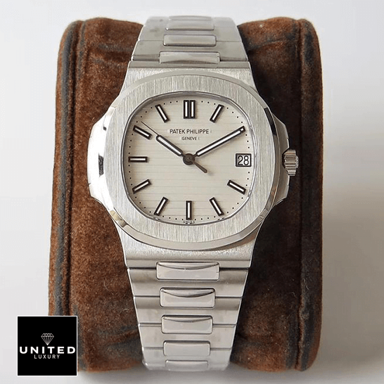 /anwatches_/Patek-Philippe/Patek-Philippe/Patek-Philippe-Nautilus-Stainless-Steel-White-9.png