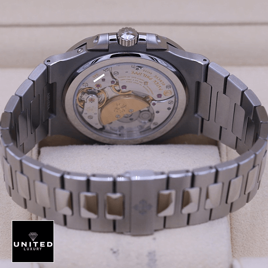/anwatches_/Patek-Philippe/Patek-Philippe/Patek-Philippe-Nautilus-Steel-Blue-Dial-Moon-10.png