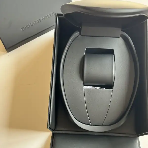 (image for) Richard Mille Watch Box “Super Clone Edition” Mirror Replica 1:1
