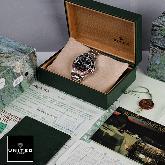 /wp-content/uploads/rolex_gmt-master_II_red_amp_black_bezel_black_dial_16710_oyster_man.png
